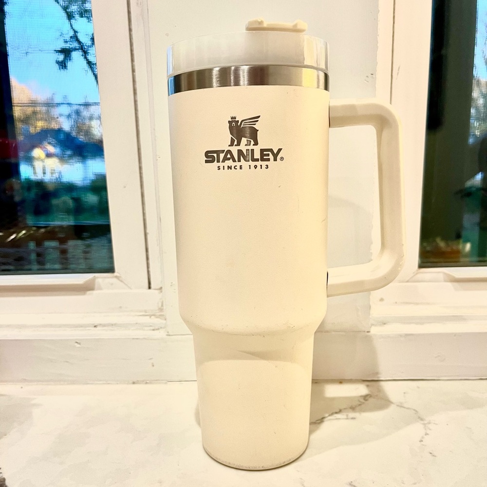 White Stanley, no straw